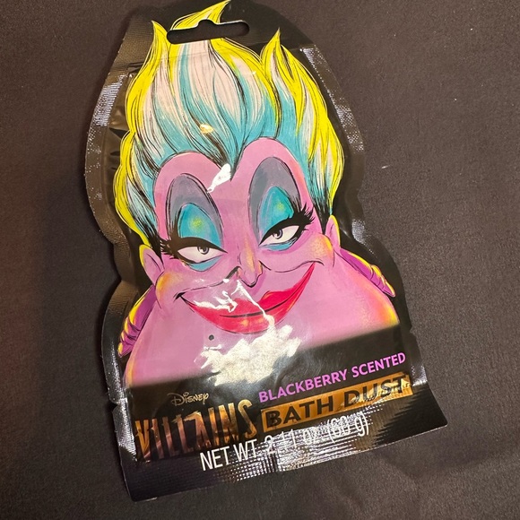 🎄🎁 Disney Villains Color Twist Bath Bomb & Bath Dust Gift Set - Picture 4 of 4